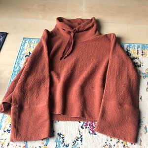 Lululemon sweater